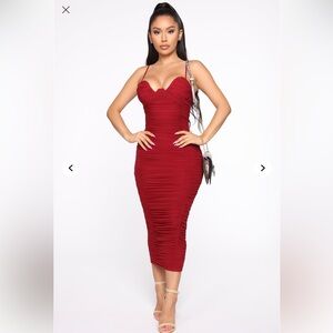 Elegant Red Ruched Bodycon Dress